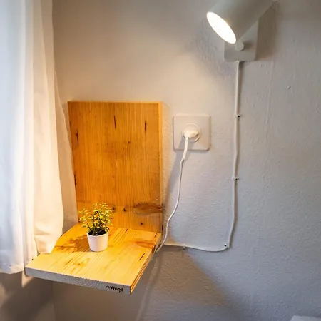 Lägenhet Large In Town Center Next To Brunngasse & Near